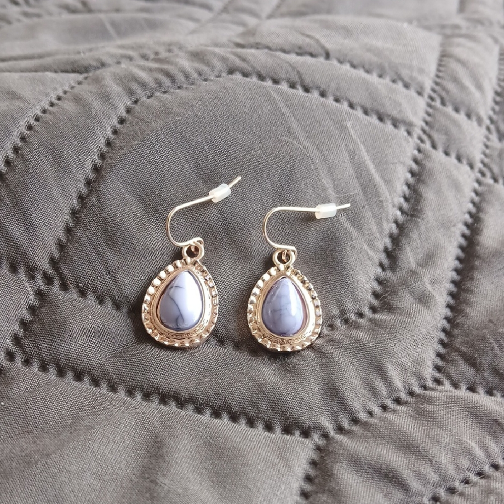 Elegant Gold and Silver Teardrop Earrings